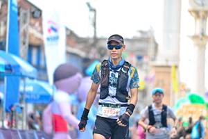 BIB: 5135
                            <button type="button" onclick="openModal(24884771)" class="btn btn-primary btn-sm float-right btn-popup" data-toggle="modal" data-target=".modal-high-quality">
                        <i class="fas fa-shopping-cart"></i> Add to Cart
                    </button>
                                            <button type="button" onclick="isThisMe(24884771, true)" class="btn btn-success btn-sm float-right btn-popup btn-isme hidden" data-toggle="tooltip" data-placement="bottom" title="นี่คือรูปของคุณใช่ไหม คลิกที่นี่เพื่อเอาเข้าอัลบั้ม">
                        <i class="fas fa-plus"></i> Add to album
                    </button>
                    <button type="button" onclick="isThisMe(24884771, false)" class="btn btn-warning btn-sm float-right btn-popup btn-isnotme hidden">
                        <i class="fas fa-ban"></i> Remove from album
                    </button>